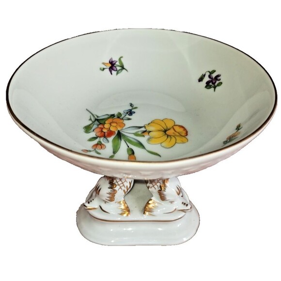 Rare Item - Bing and Grondahl Copenhagen Daffodil Porcelain Compote Dolphin Base - Picture 2 of 9